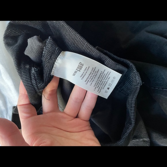 Aritzia Wilfred Free Corduroy Pants in 0 - Picture 3 of 8